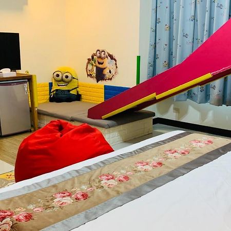 荳蔻年華 Appartement Tainan Buitenkant foto