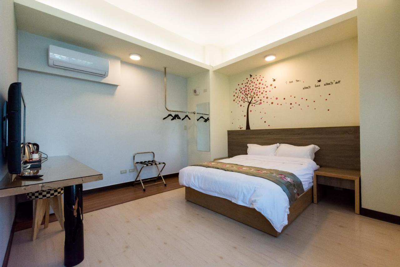 荳蔻年華 Appartement Tainan Buitenkant foto